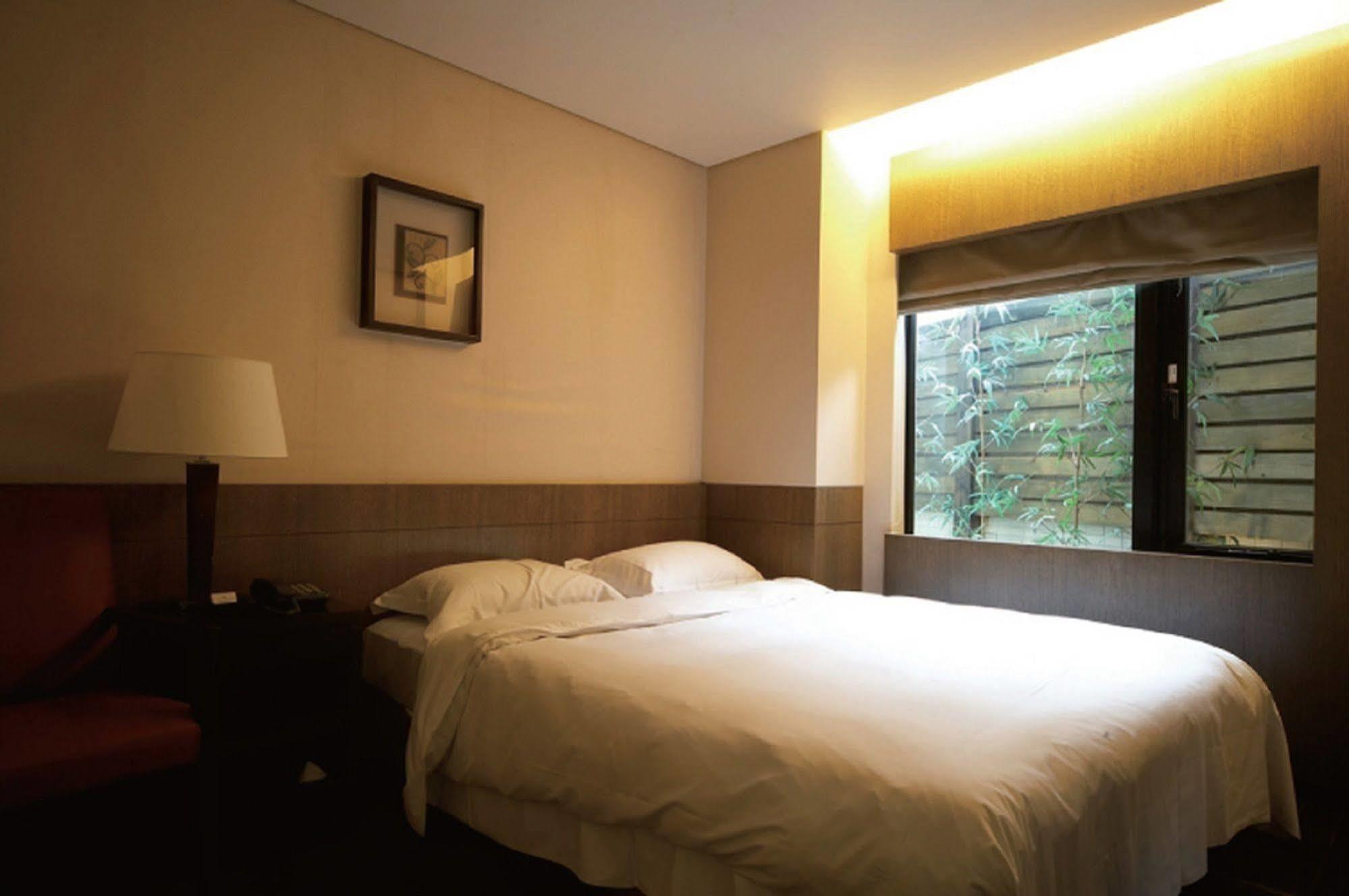 Spring City Resort Taipei Exteriör bild